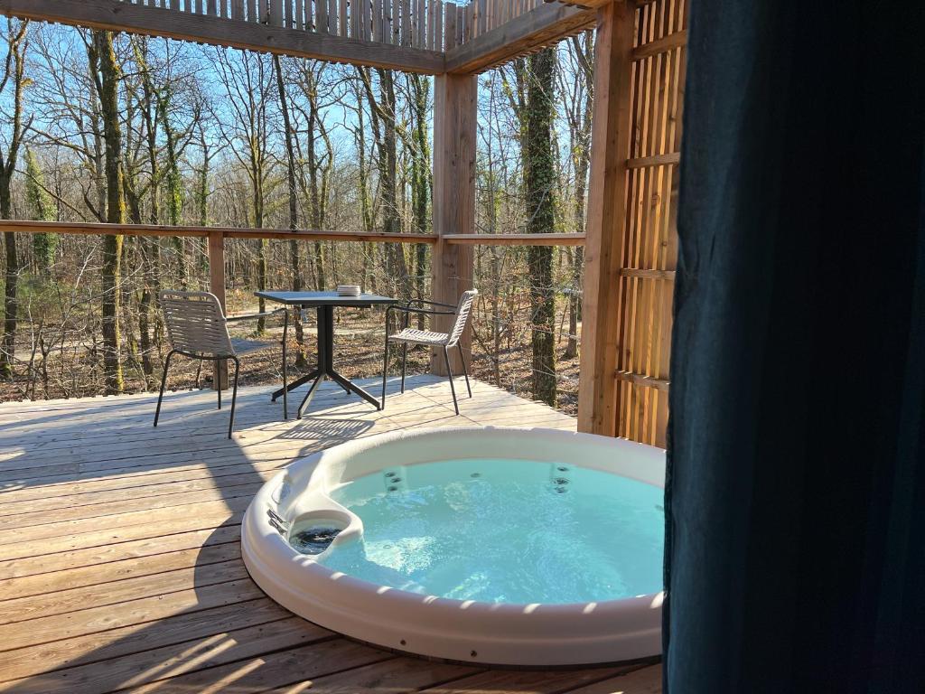 Loire Valley Lodges - Hotel